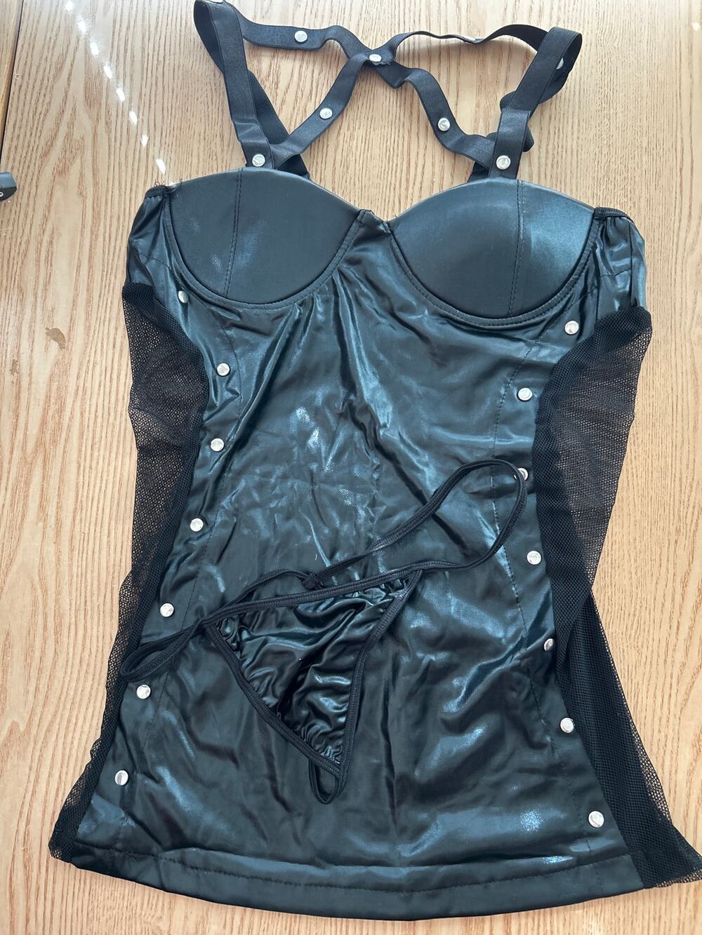 New Women’s 2Pc Outfit for Halloween 🎃 Costume Catwoman Spy size Xs/Small 14”